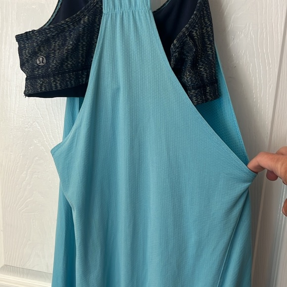 Lululemon built in sports bra tank - Picture 5 of 6